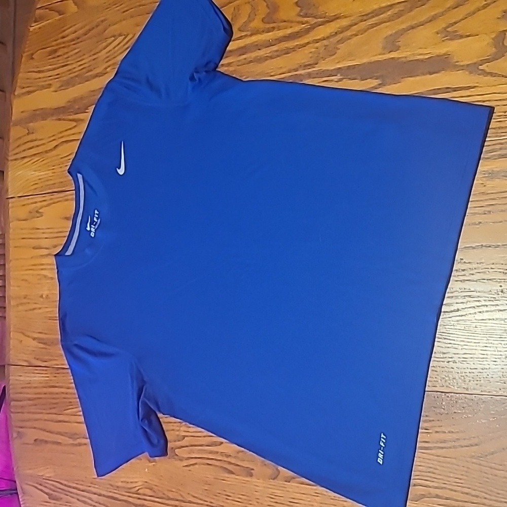 Nike Dri-Fit Blue Athletic Shirt - Men's Medium